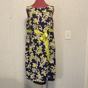 Kim Roger’s Signature Floral Navy and Green Textured Sleeveless Dress Size 14 W